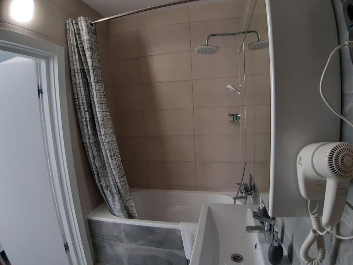 Яркая История Apartment Kyiv Exterior photo